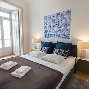 fancy-apartment-in-the-heart-of-lisbon.hotels-lisbon-portugal.com/